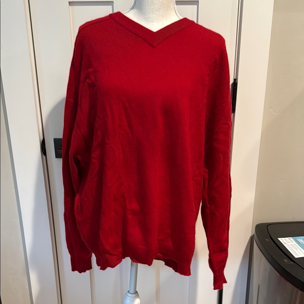 Eddie Bauer Men's Red V-Neck Cashmere Sweater